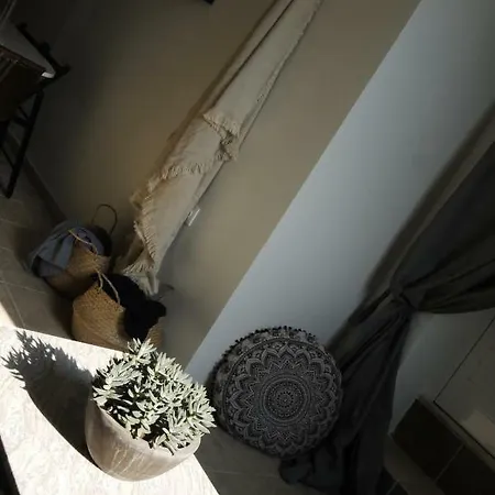 Apartment Aelia 2 *
